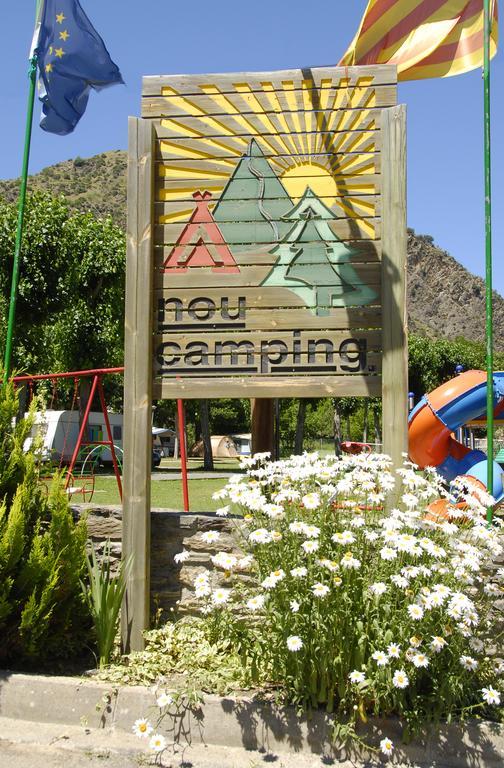 Bungalows Nou Camping La Guingueta D'Aneu Exterior photo