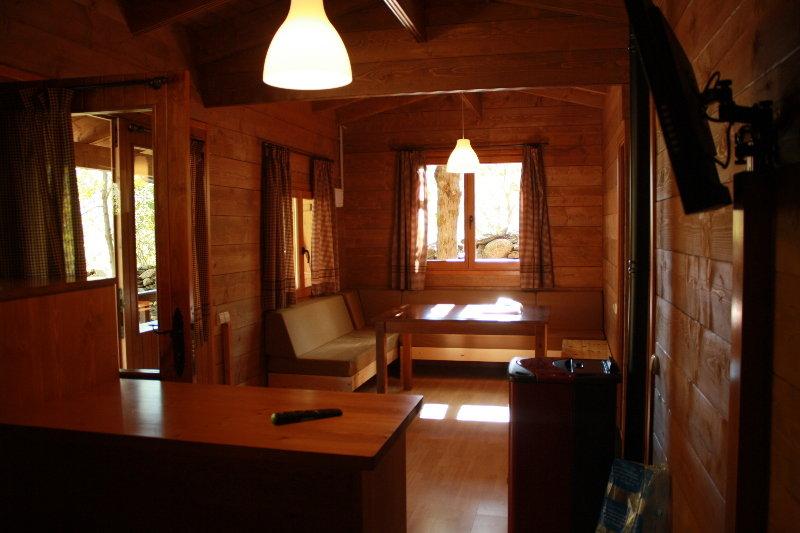 Bungalows Nou Camping La Guingueta D'Aneu Exterior photo