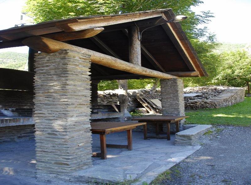 Bungalows Nou Camping La Guingueta D'Aneu Exterior photo